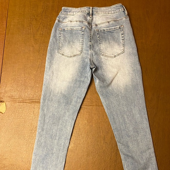 PacSun Patch Jeans - Picture 4 of 4